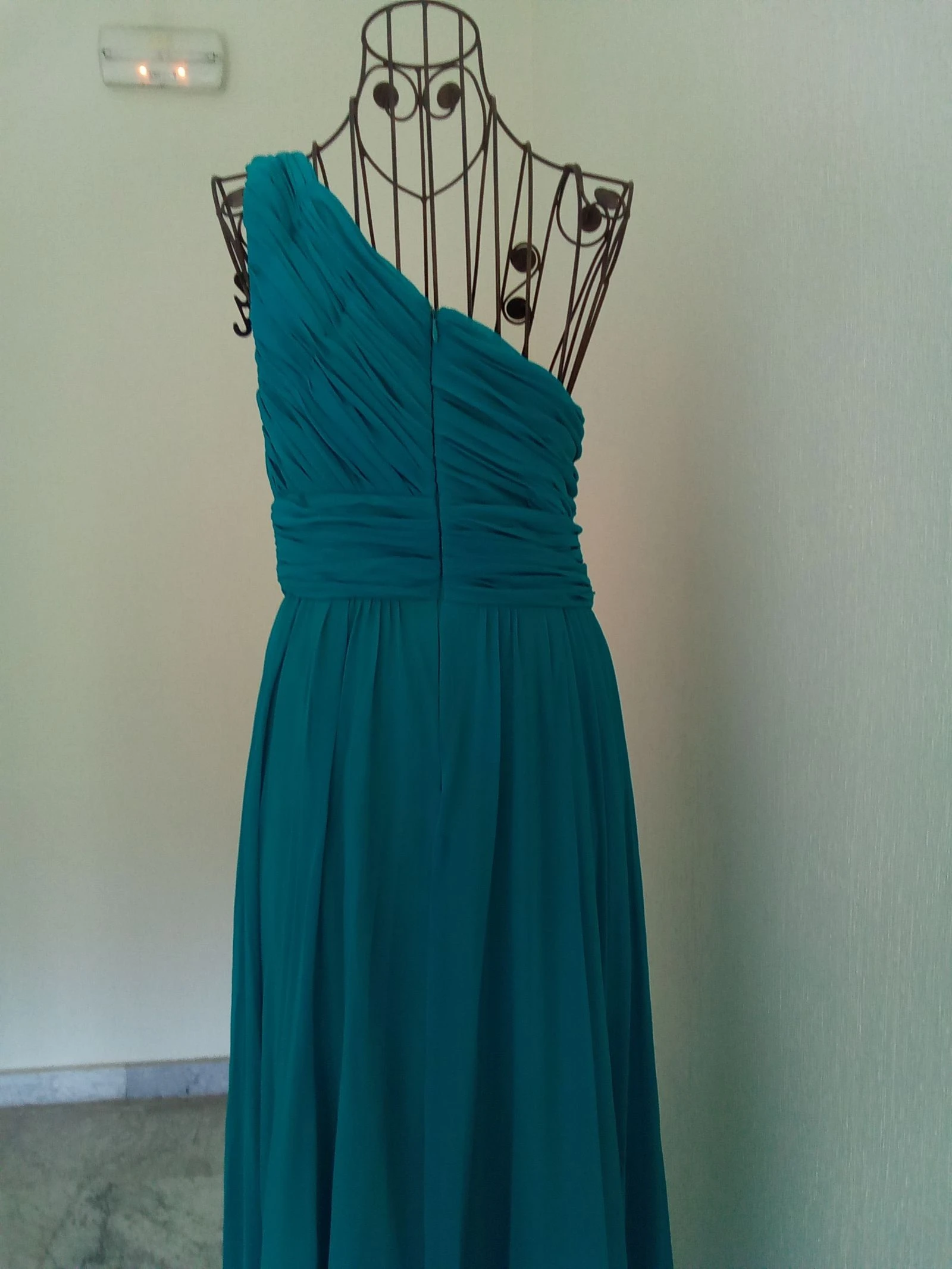 Asymmetrische halterjurk voor feestjes – photo 6